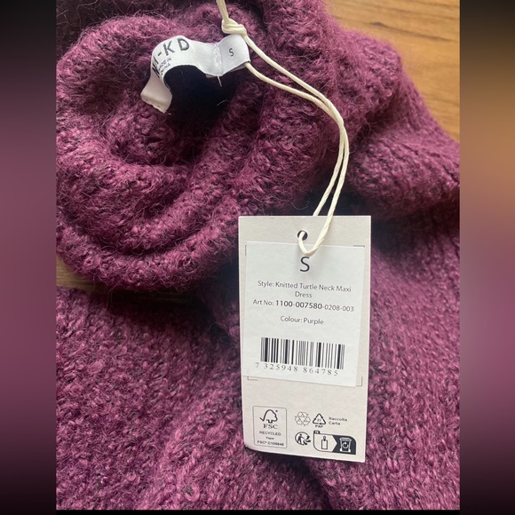 Nakd Knitted Turle Neck Maxi Dress size small - Picture 8 of 8